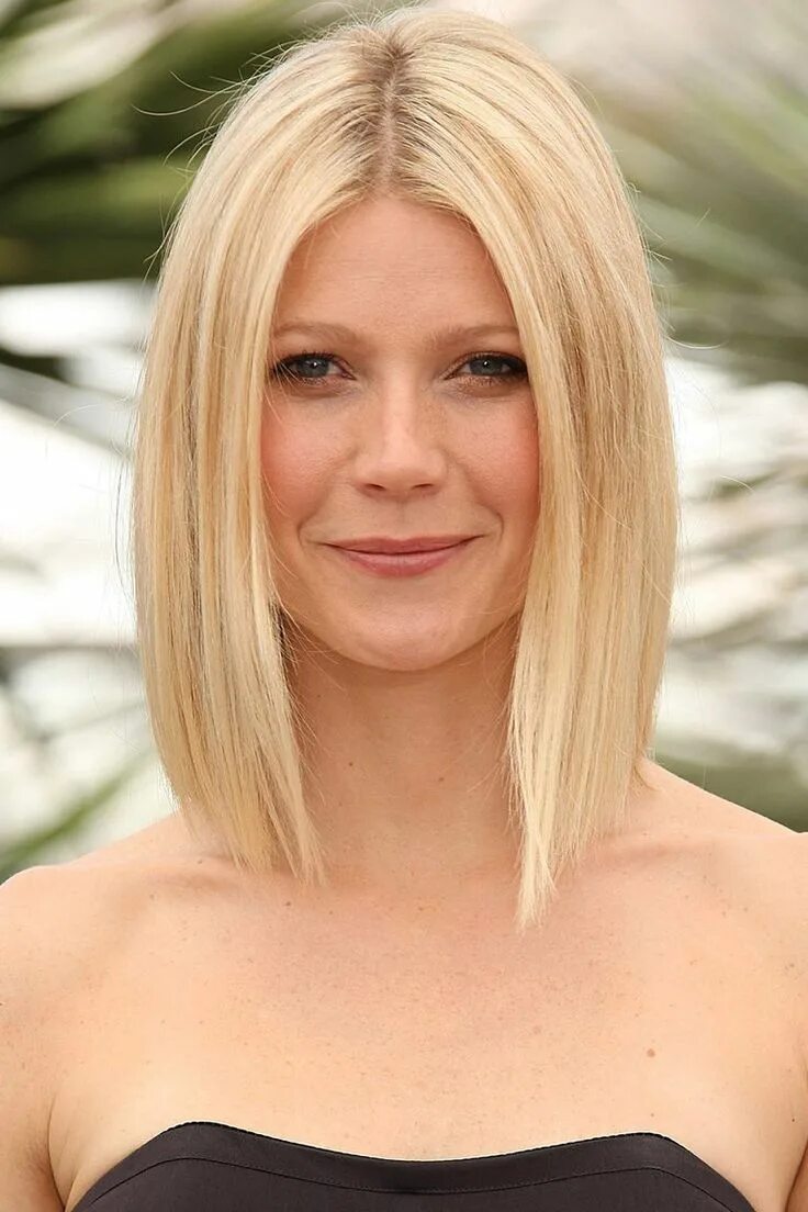 Прическа для тонких прямых волос Gwyneth Paltrow's Beauty Evolution Through the Years Gwyneth paltrow hair, Hairs