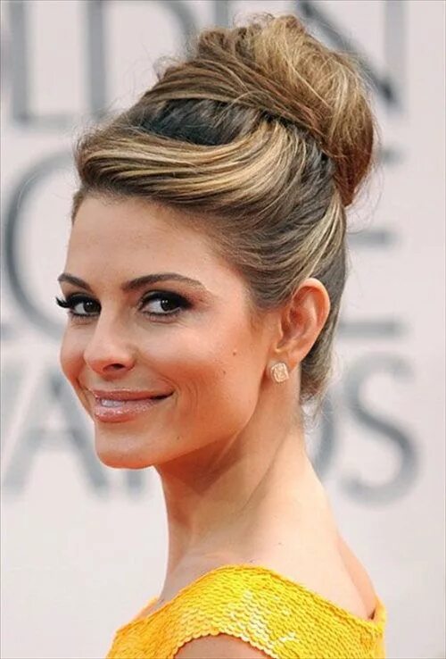 Прическа для женщин собранные волосы High Twisted Bun - Best Mother of Bride Hairstyles - Top Choices that Flatter. H