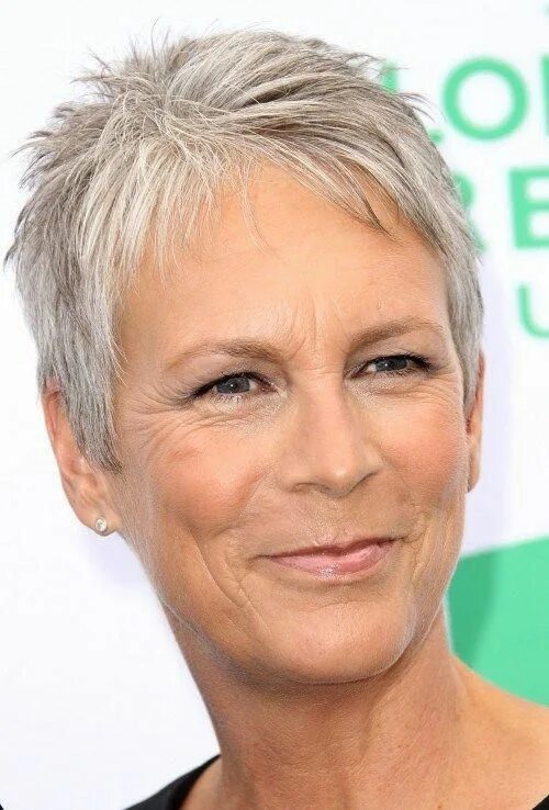 Прическа для женщины 50 лет на короткие 90 Gorgeous Short Hairstyles for Women over 50 to Try in 2024 Short sassy haircu