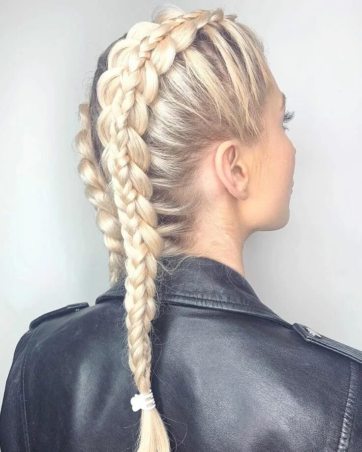 Прическа дракончик фото Pin by Emanuele Perotti on Beautiful Hair Hair styles, Braided hairstyles, Hair