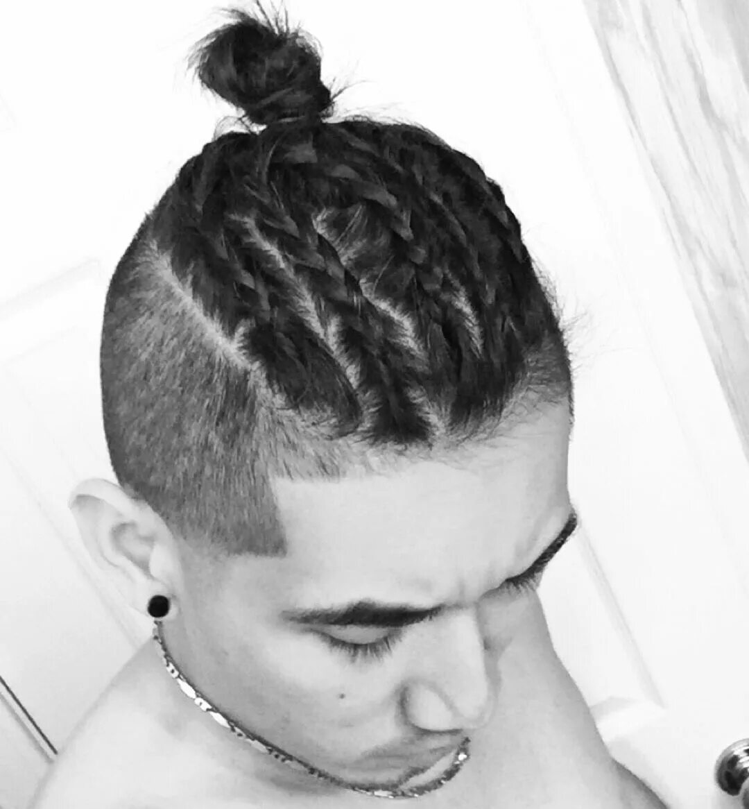 Прическа дракончик мужская Men's hair cornrows Mens hairstyles, Hairdo, Mens braids