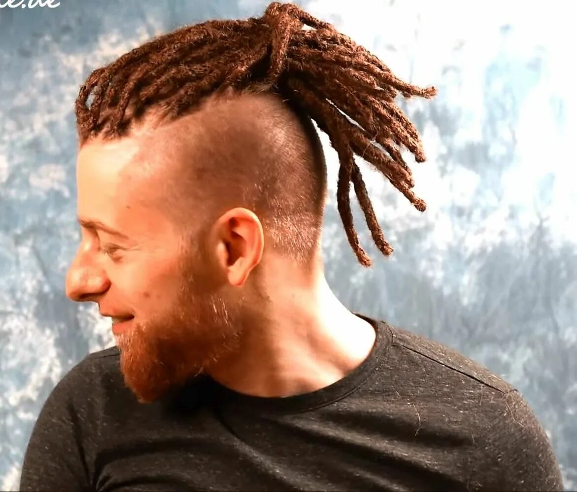 Прическа дреды мужские Pin de Jomber Edwin em HyB Dreads curtos, Cabelo crespo masculino, Cabelo dread