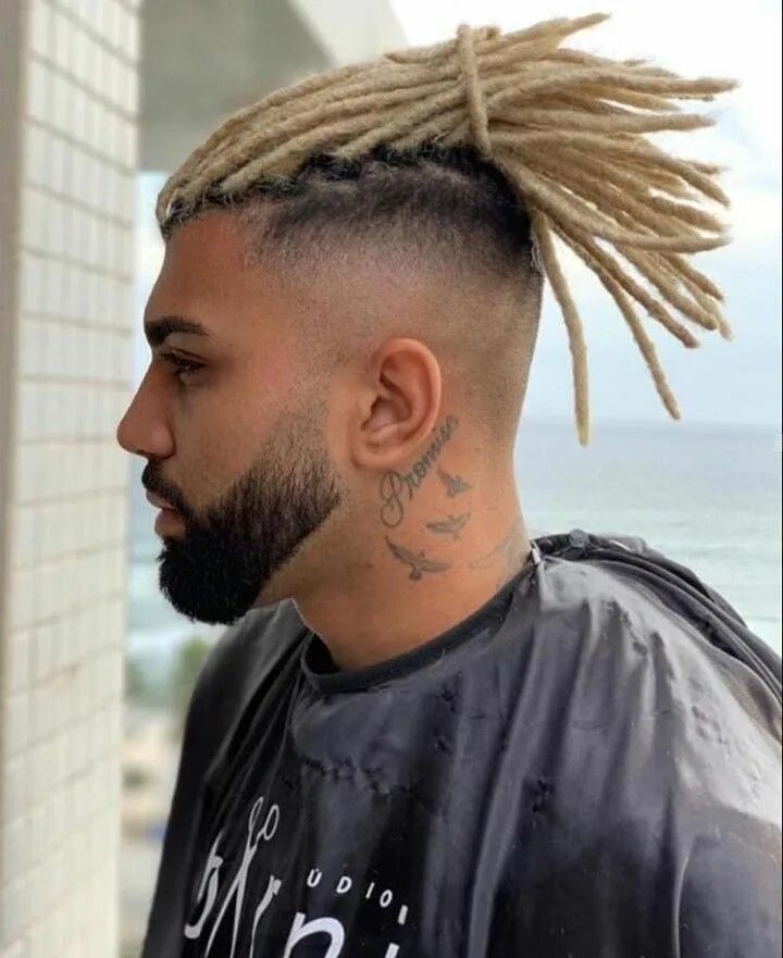 Прическа дреды мужские Pin em ídolo Dreads loiros, Cabelo, Cabelo masculino