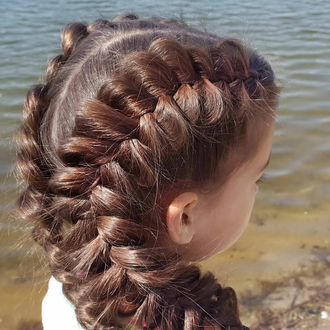 Прическа две косы для девочки Суперобъемные голландские косы. // Voluminous dutch braids https://www.youtube.c