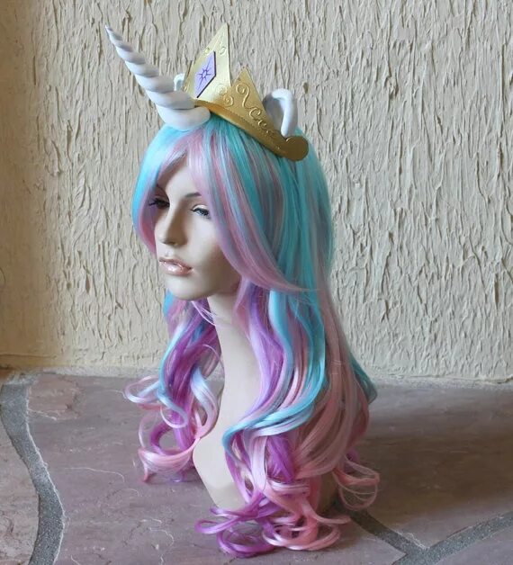 Прическа единорога для девочки From the lil picture posted, I couldn't tell what was being sold, a wig, a unico