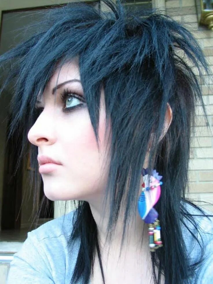 Прическа эмо Latest Popular Emo Hairstyles for Girls Emo hair color, Gothic hairstyles, Human