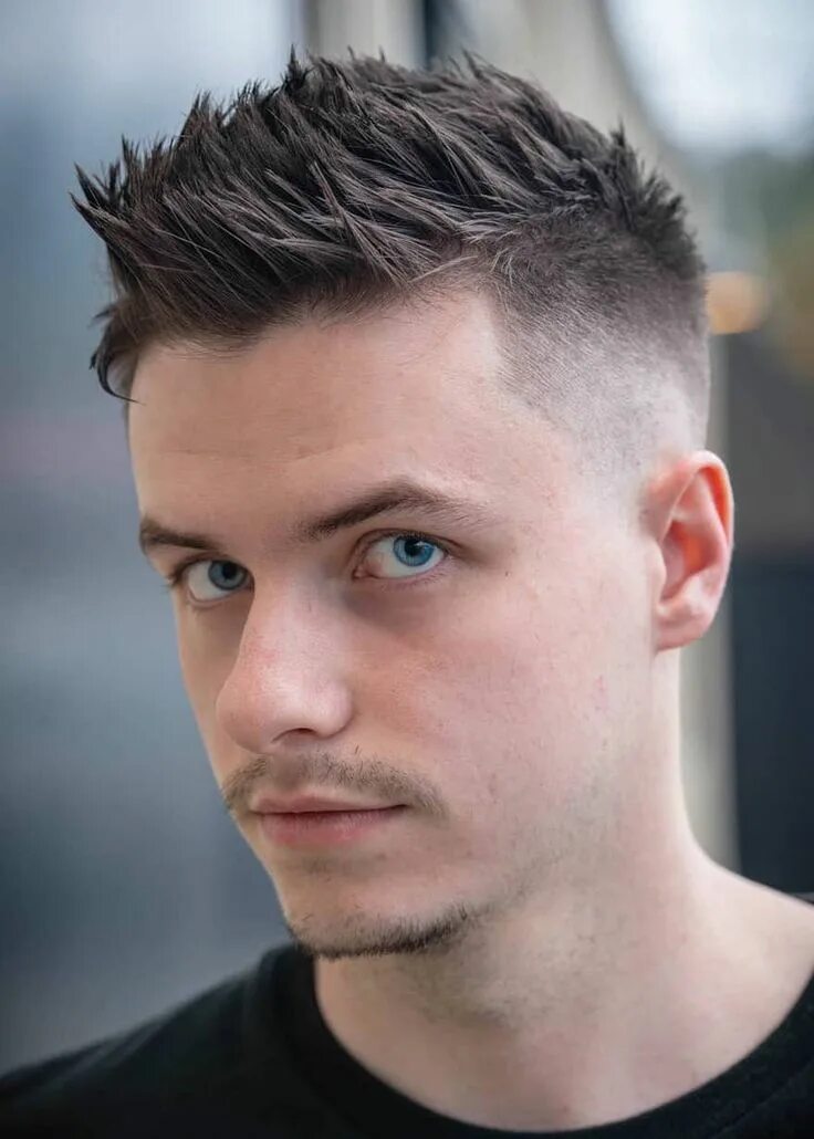 Прическа ежик мужская длинная 50 Timeless Taper Fade Haircuts: A Guide for the Modern Gentleman Faux hawk hair