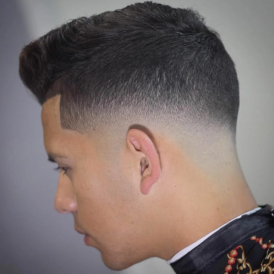 Прическа fade мужская 40 Modern Pompadour Hairstyles for Men with Images Gents hair style, Hair cuttin