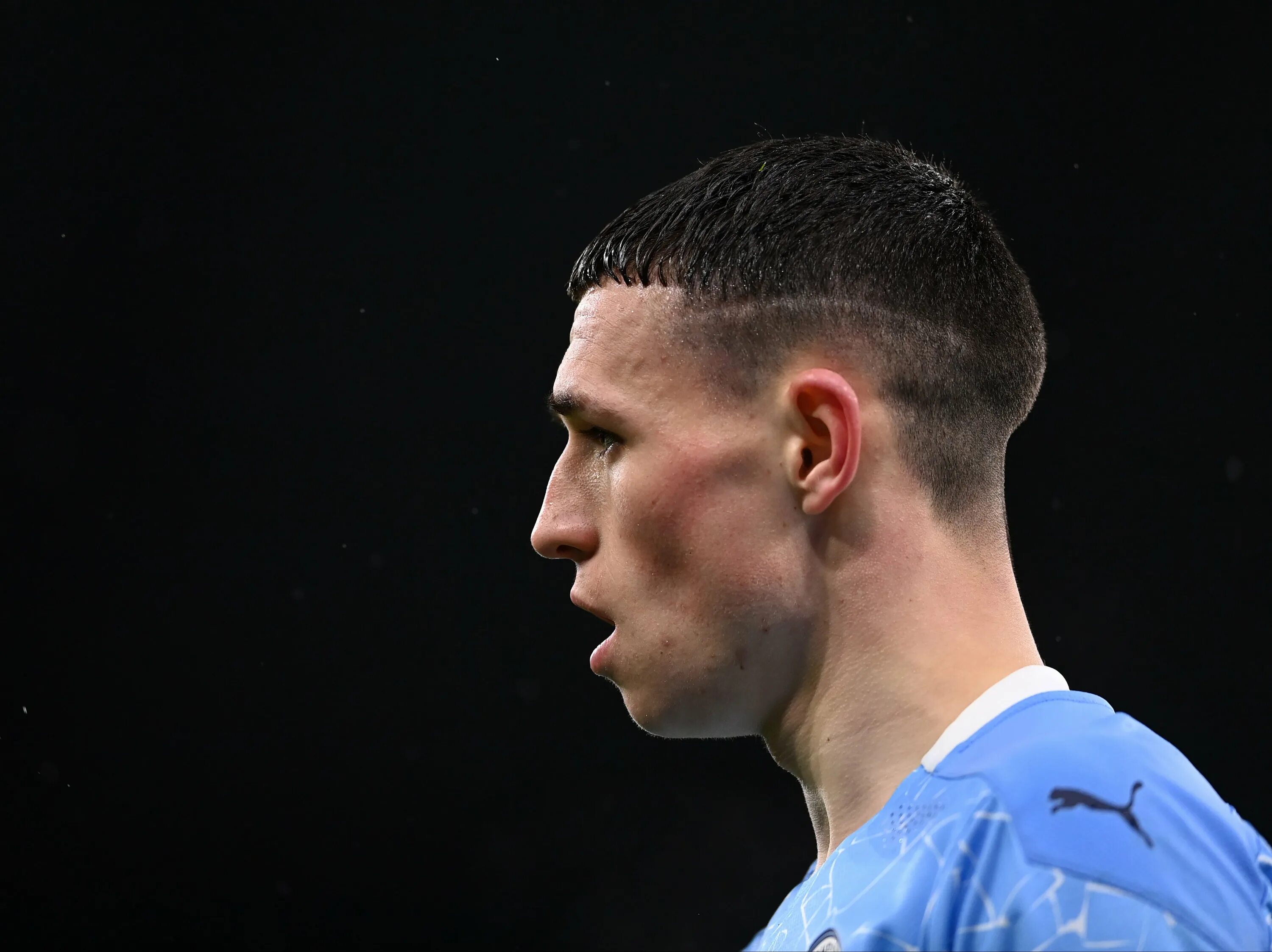 Прическа фила фодена 2024 Man City midfielder Phil Foden the 'best young player in the world', says Rio Fe