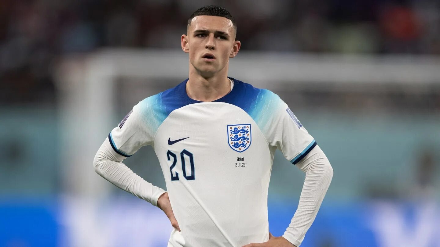 Прическа фила фодена 2024 Gareth Southgate sends Phil Foden warning ahead of Wales clash