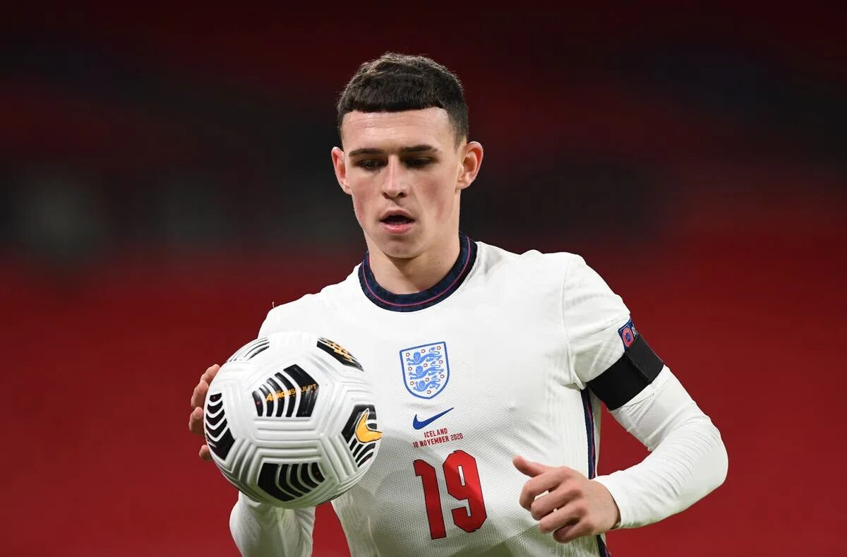 Прическа фила фодена 2024 Phil Foden’s England redemption hailed by Gareth Southgate after taking tough le