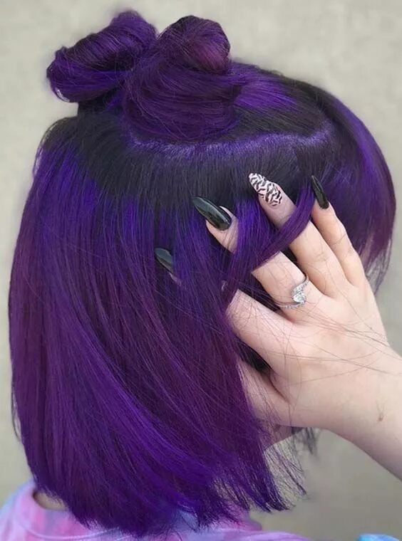 Прическа фиолетовые волосы Browse here to see our favorite dark purple hair colors and hairstyles for charm