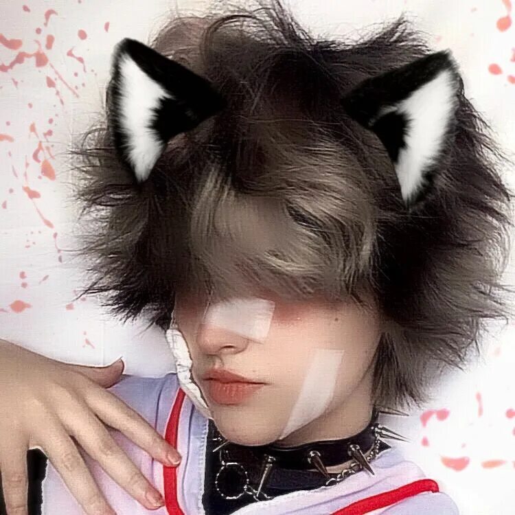 Прическа fluffy @mvrxder on ig // alt boy fluffy hair alternative grunge Emo boy hair, Boy hairs