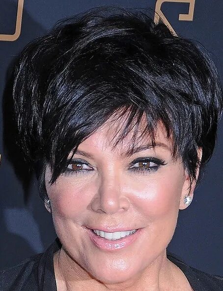 Прическа французский выщип фото Kris Jenner Layered Razor Cut Kris jenner haircut, Kris jenner hair, Jenner hair