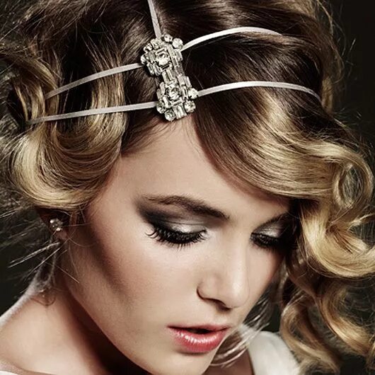 Прическа гэтсби на длинные волосы Luxuries Demoiselle Hair jewelry, Hair accessories, Gatsby hair