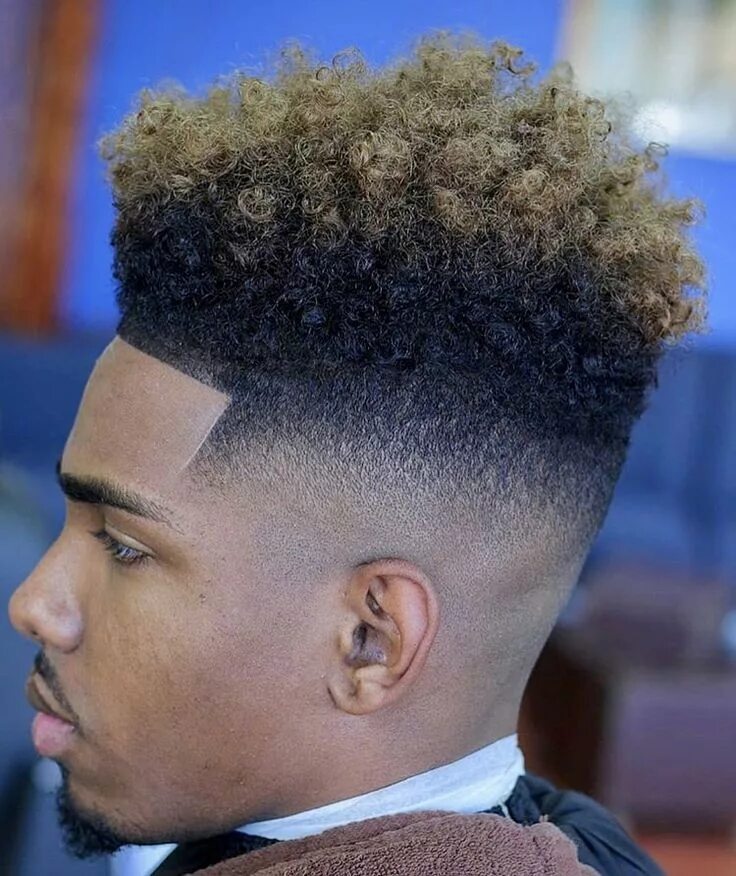 Прическа гнездо на голове мужская Pin on The King's Crown Mohawk hairstyles men, Curly hair men, Low cut hairstyle