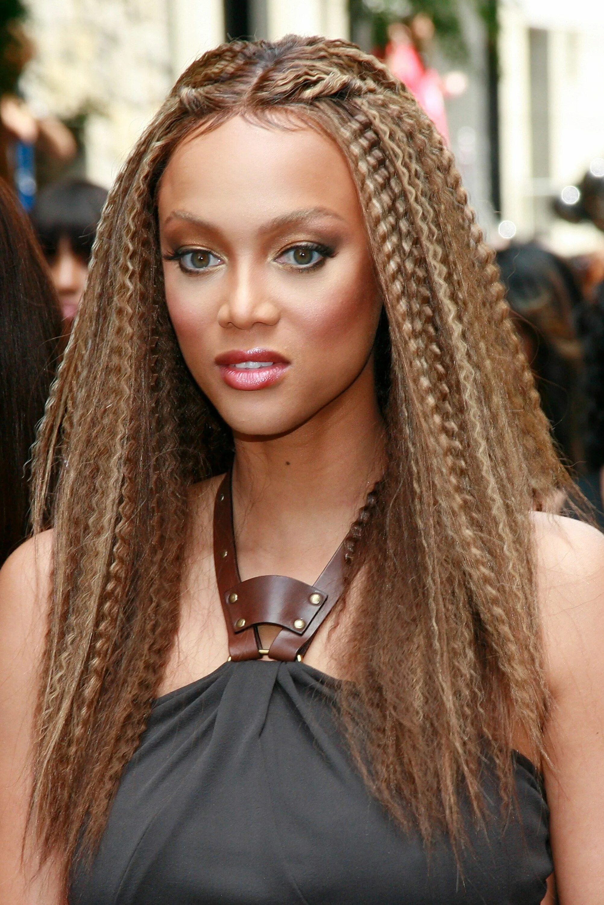 Прическа гофре Crimped Hair Is Poised to Make a Comeback This Fall 90s hairstyles, Long hair st