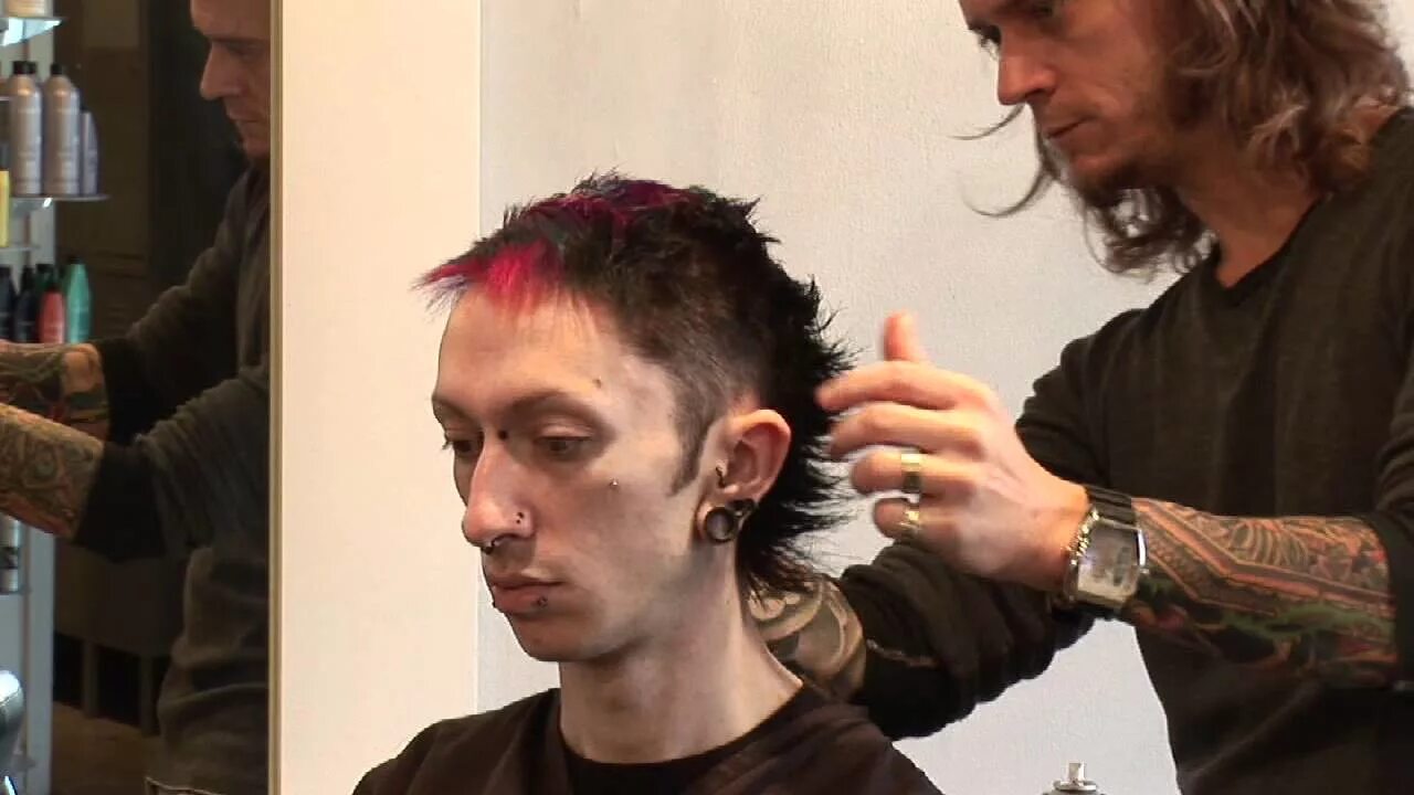 Прическа горшенева как сделать Hair Care Advice for Men : Punk Rocker Hairstyles for Men - YouTube