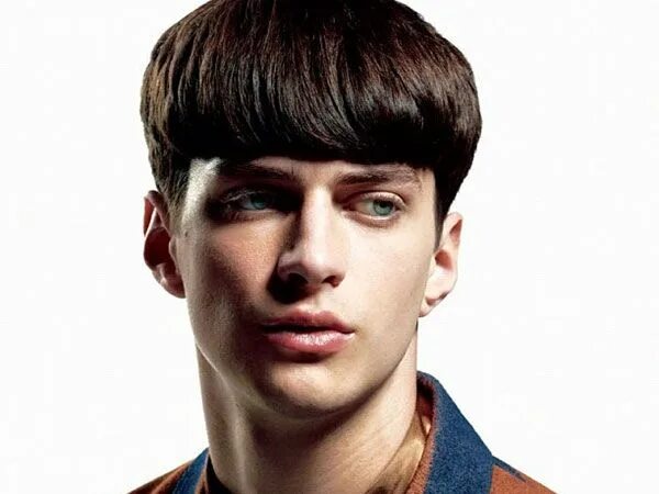 Прическа горшок Latest 30 Adorable Bowl Cut Hairstyles for Guys Check more at http://menshairsty