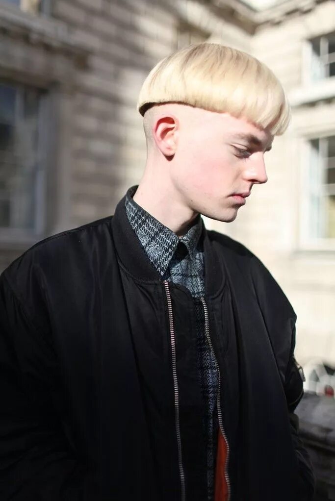 Прическа горшок длинная They Are Wearing: London Fashion Week Bowl haircuts, Haircuts for men, Short fad