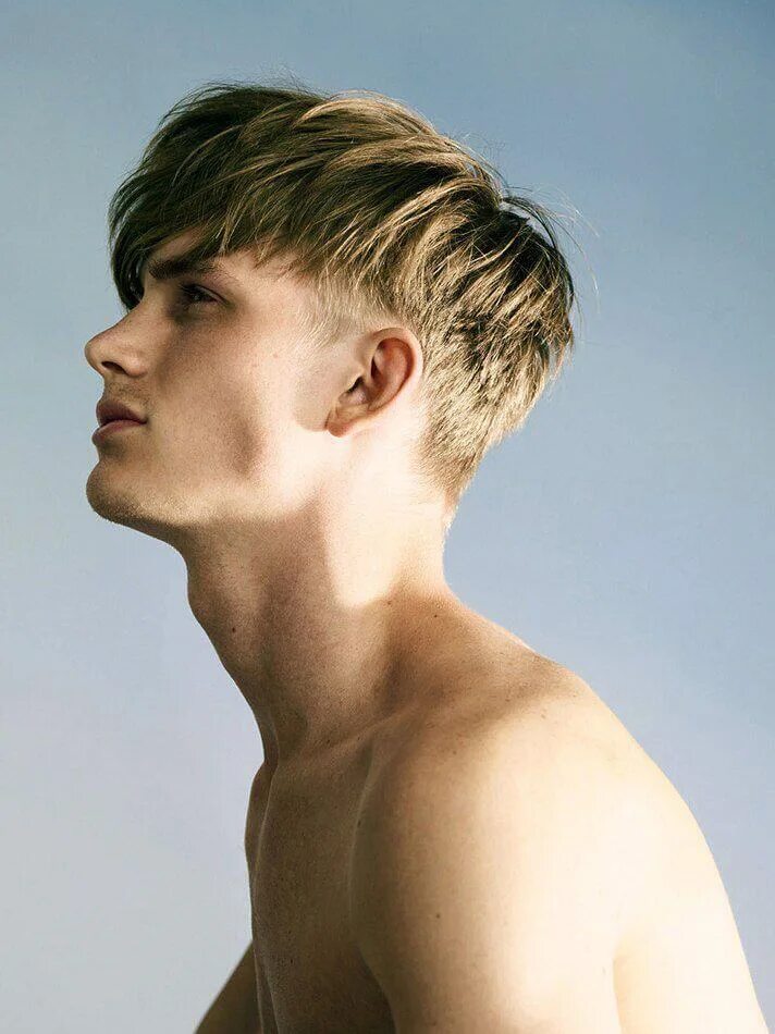 Прическа горшок мужская длинная фото The Best Bowl Cut Hairstyle Ideas for 2024 - HairstyleOnPoint Укладка длинных во