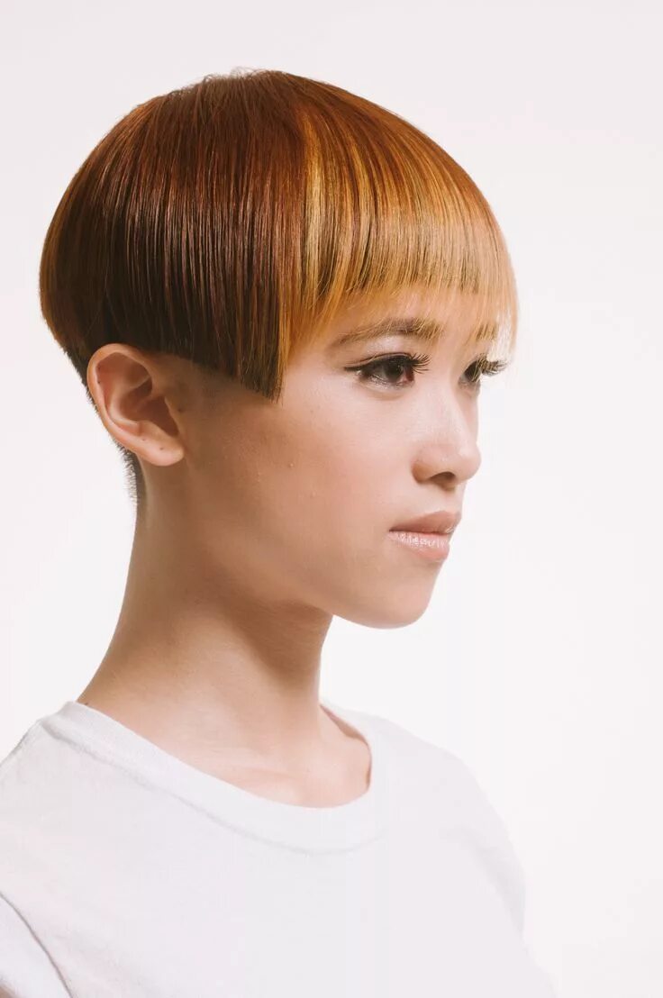 25 Modern Bowl Cut Haircut Ideas for Women Bowl cut, Bowl haircuts, Undercut hai