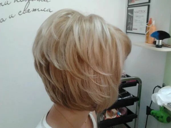 Прическа градуированное каре фото средняя длина волос Hair cuts, Hair inspiration, Cabello hair