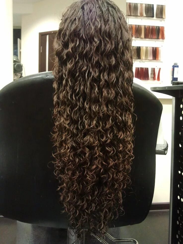 Прическа химия на длинные Spiral perm long hair, Long hair perm, Long hair styles