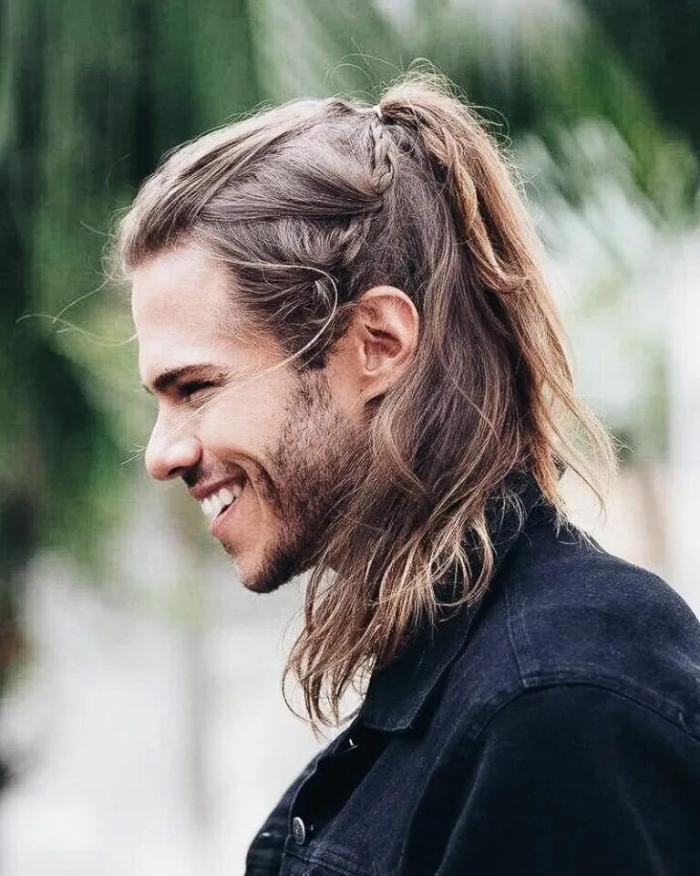 Прическа хвост на длинные волосы мужская 23 Best Long Hairstyles For Men: The Most Attractive Long Haircuts Man ponytail,