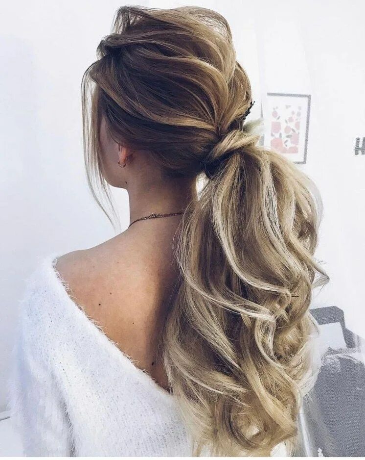 Прическа хвост с локонами на длинные 38 Charming Ponytail Hairstyles Ideas With Sophisticated Vibe Long hair styles, 