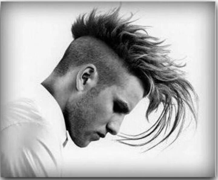 Прическа ирокез на длинные волосы coiffure pour homme, coiffures masculine Hair styles, Punk hair, Mens hairstyles