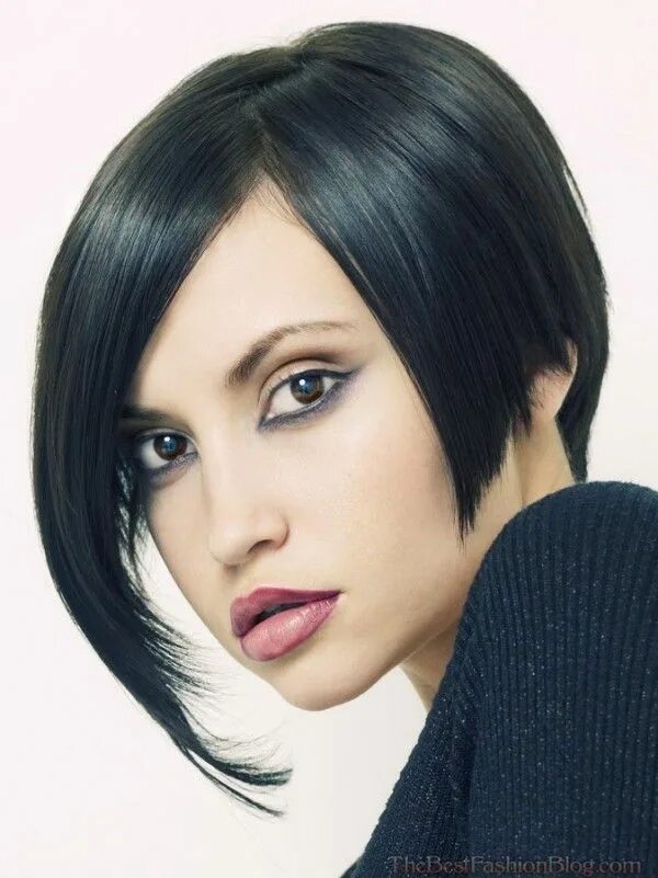 Прическа каре асимметрия с челкой фото Top 10 Asymmetrical Bob Haircuts 2015 Short hair pictures, Short hair style phot