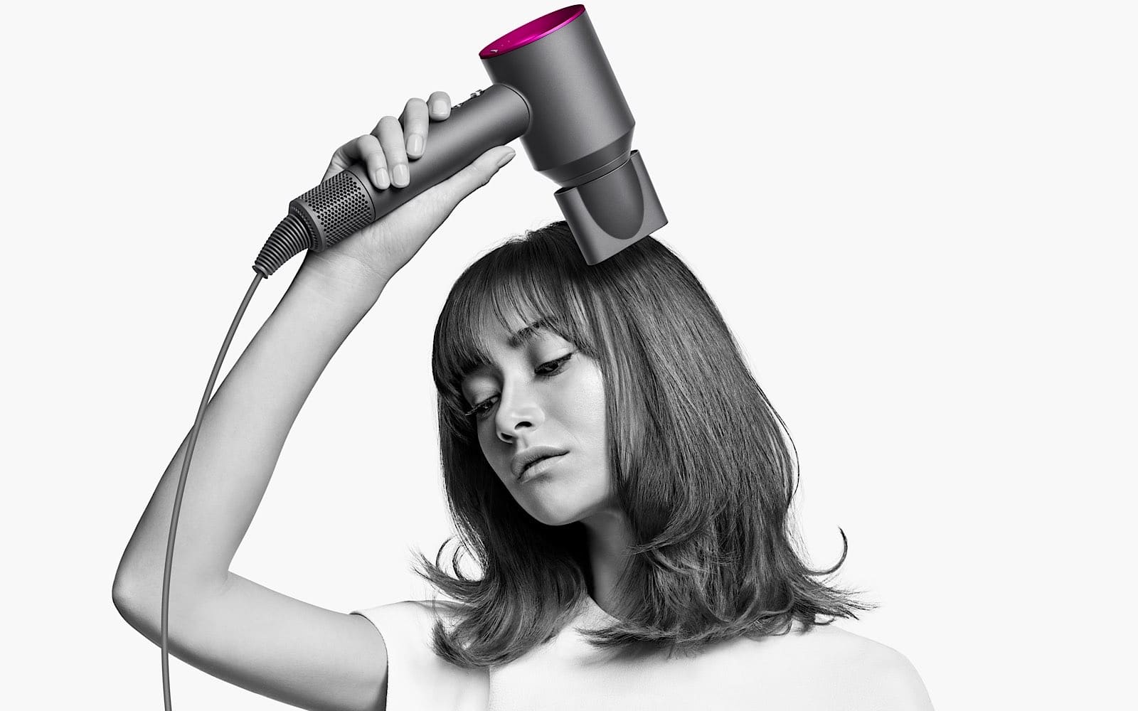 Прическа каре фен Dyson smooths hair with research, Supersonic accessory - Pickr