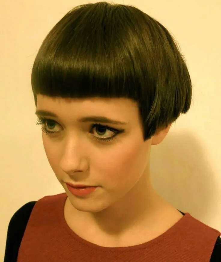 Прическа каре горшок Image result for micro bob undercut Bobs haircuts, Hair cuts, Bob hairstyles