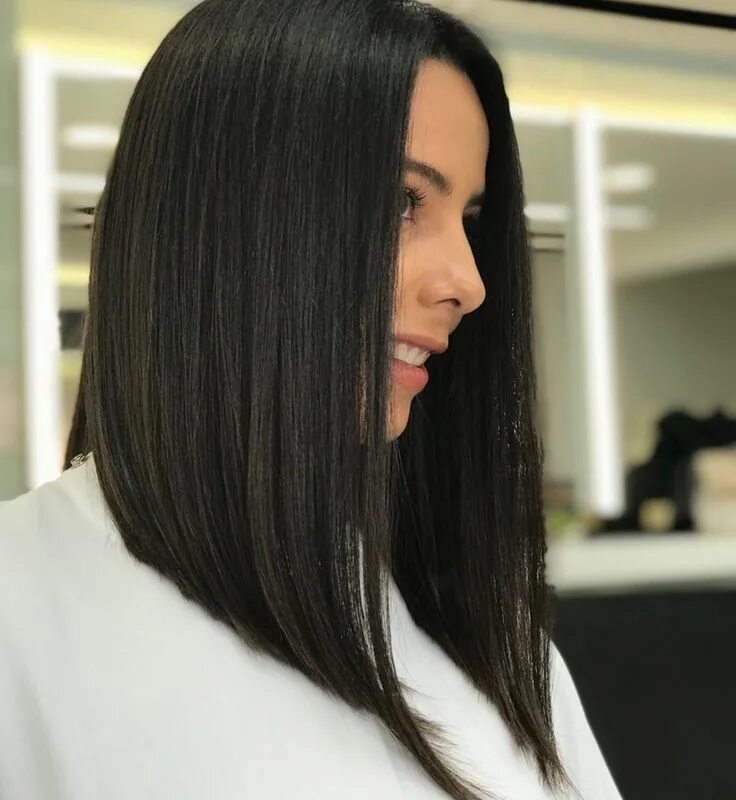 Прическа каре на длинные волосы фото asymmetrical long bob Прически, Стрижка, Длинный боб стрижка