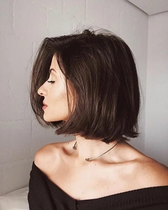 Прическа каре на густые волосы Pin by Bruna Almeida on Short hair inspiration Haircut for thick hair, Thick hai