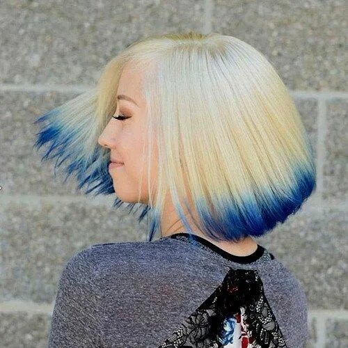 Прическа каре покрашенная 30 Creative Emo Hairstyles and Haircuts for Girls in 2024 Dipped hair, Emo hair,