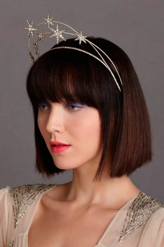 Прическа каре с ободком Festive Christmas Headbands For Adults Wedding hairstyles for women, Short weddi