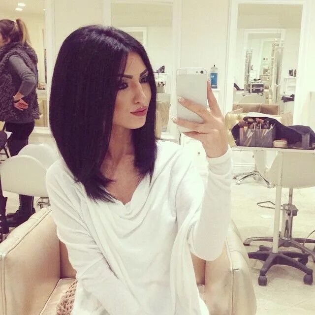 Прическа кавказ женская WEBSTAGRAM Natural black hair color, Hair lengths, Medium hair styles