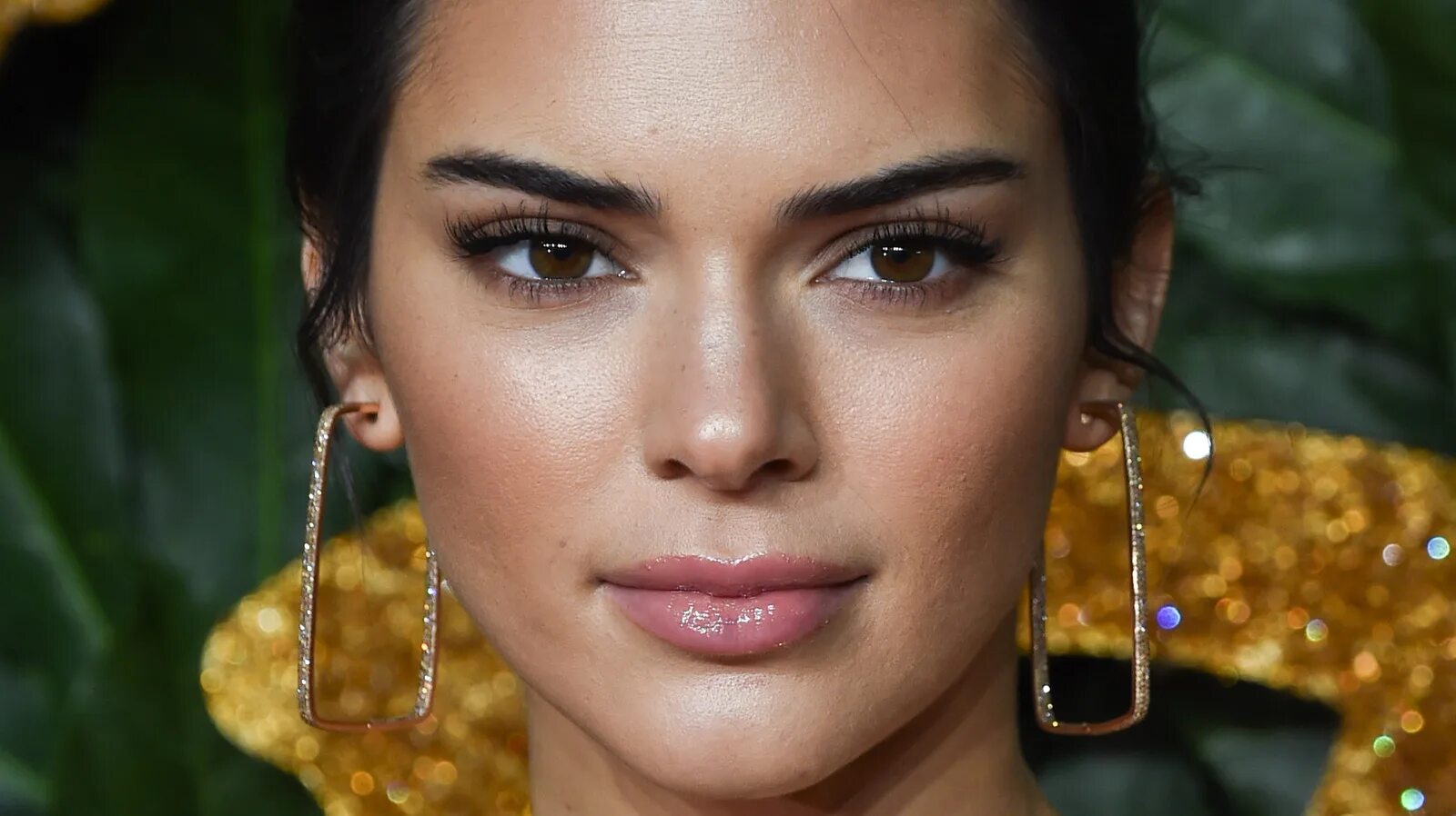 Прическа кендалл дженнер 2024 Of All Kendall Jenner's Looks - This Stands Above The Rest