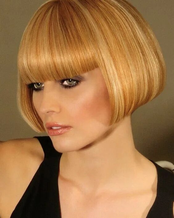 Прическа классический боб каре женская с челкой Pin on Carrés Bob hairstyles, Bob hairstyles with bangs, Long hair styles