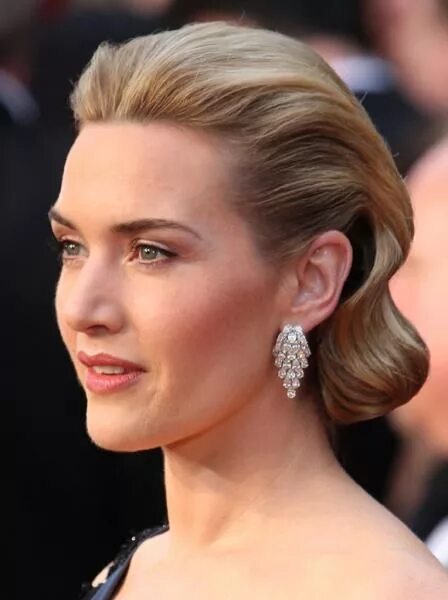 Прическа классика фото Elegant Updo Hairstyles Inspired by Kate Winslet