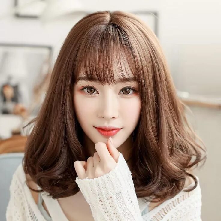 Прическа корейская женская челка Mẹo làm tóc mỏng thành dày Ulzzang hair, Medium hair styles, Permed hairstyles