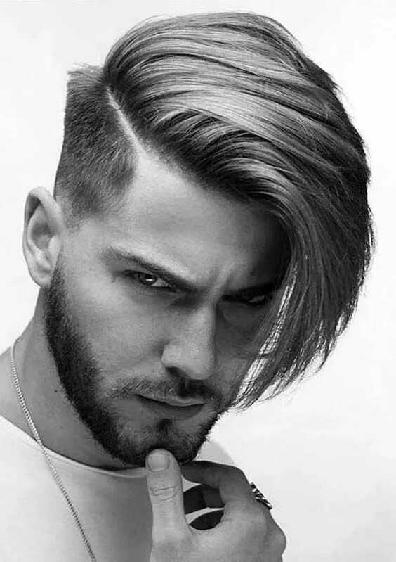 Прическа короткие бока длинная челка мужская Guys Hair. Tattoos. Style. Interests. Snow Dogs. Long hair styles men, Haircuts 