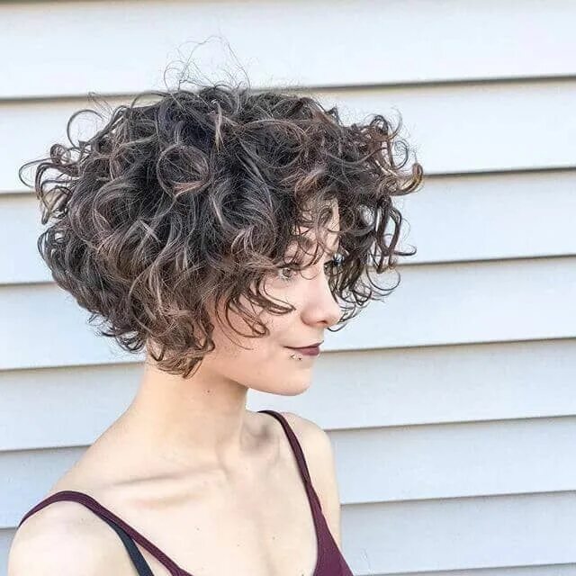 Прическа короткие кудрявые волосы фото how to style short naturally curly hair Curly hair photos, Short curly bob hairs