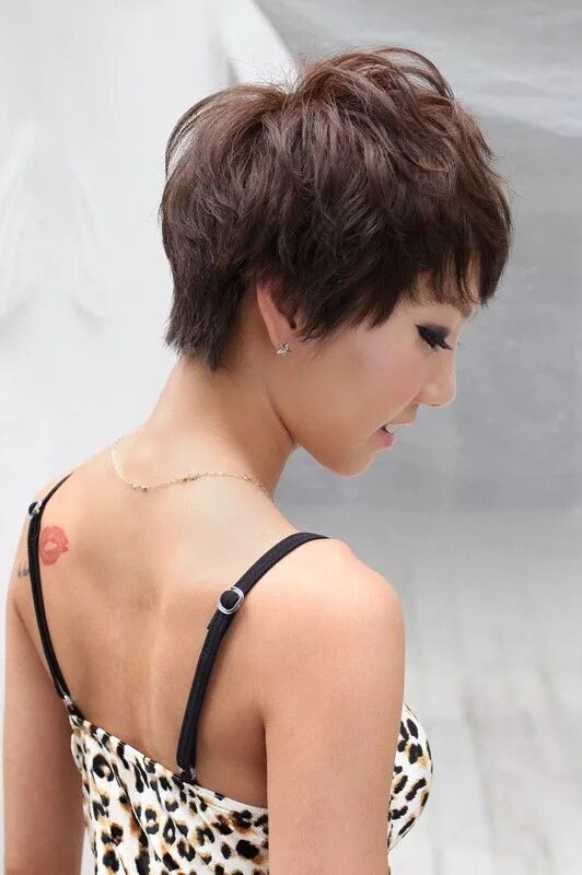 Прическа короткие закрытые уши Pretty Pin-Curl Pixie Cut - Hairstyles Weekly