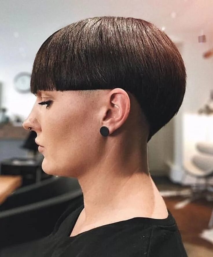 Прическа короткий горшок Pin by Kapsel voorbeelden en ideeën on Bowl cut kapsels 03 Really short hair, Ho