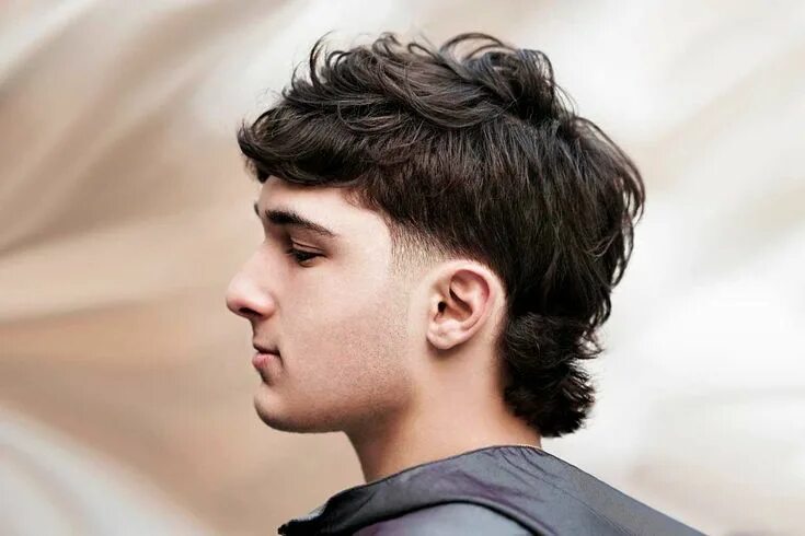 Прическа короткий малет 35 Modern Mullet Hairstyles For A Cool And Edge Vibe Estilos de cabello hombre, 