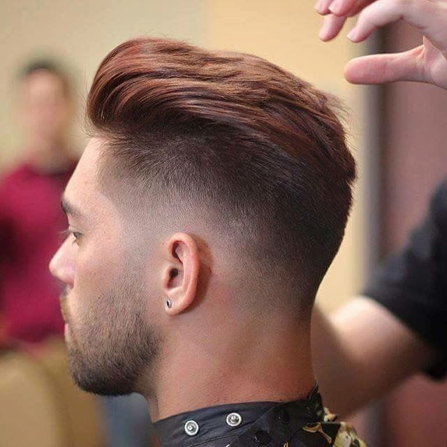 Прическа коротко по бокам и сзади Pin en hairstyle Cortes de pelo hombre, Cortes de pelo, Cortes cabello hombre