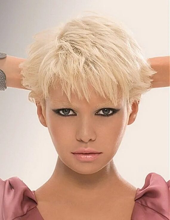 Прическа корт женская Cool Women Short Casual Hairstyles 2012 Pictures Gallery Hairstyles 2012 Short h